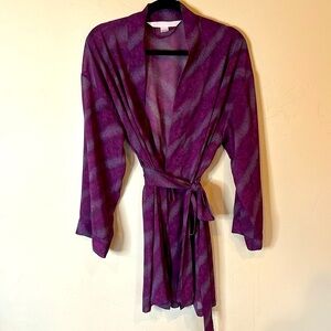 Victoria's Secret Robe attached self tie belt & Pickets NWOT/never worn One Size